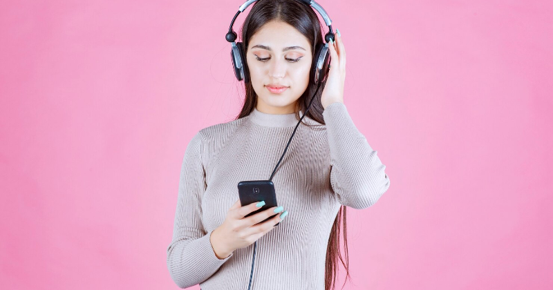 apps to listen to free music