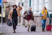 Airbnb vs Hotels in 2025: How to Choose the Best Stay