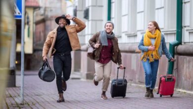 Airbnb vs Hotels in 2025: How to Choose the Best Stay