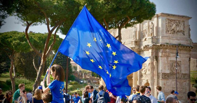 Unión Europea ofrece cursos sin costo para aprender inglés