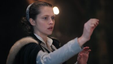 A Discovery of Witches: The Spellbinding Netflix Fantasy Series You’ll Binge in One Weekend