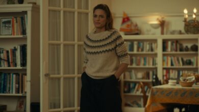 Amanda Peet Delivers Sharp Comedy in New 'Fantasy Life' Sneak Peek