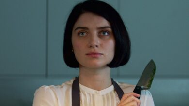 Behind Her Eyes: The Netflix Psychological Thriller That Redefines Weekend Binges