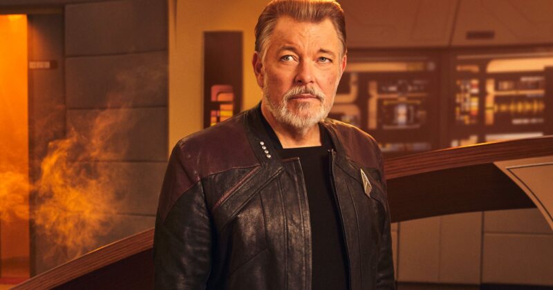 Jonathan Frakes Bids Star Trek Directing Farewell with ‘Starfleet Academy’ Milestone