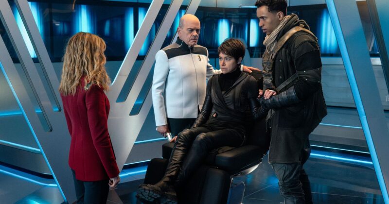 Jonathan Frakes Brings Heart and Spectacle to 'Star Trek: Starfleet Academy' Episode 9