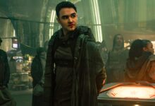 Jonathan Frakes Reveals the Glitter-Fueled Secrets Behind Star Trek: Starfleet Academy's Most Bizarre Gag