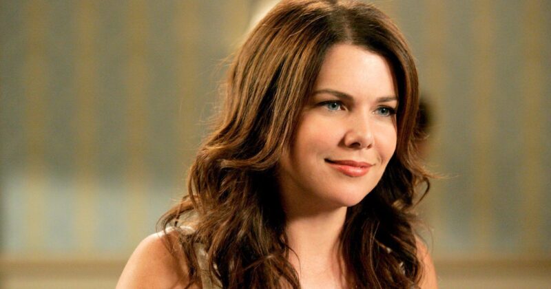 Lauren Graham Shares New Hopes for a Gilmore Girls Holiday Special Reunion