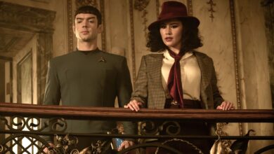 Why Jonathan Frakes' Final 'Strange New Worlds' Holodeck Mystery Deserves a Second Look