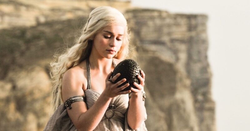 11 Uncomfortable Truths Revealed by Rewatching Game of Thrones' First Episode