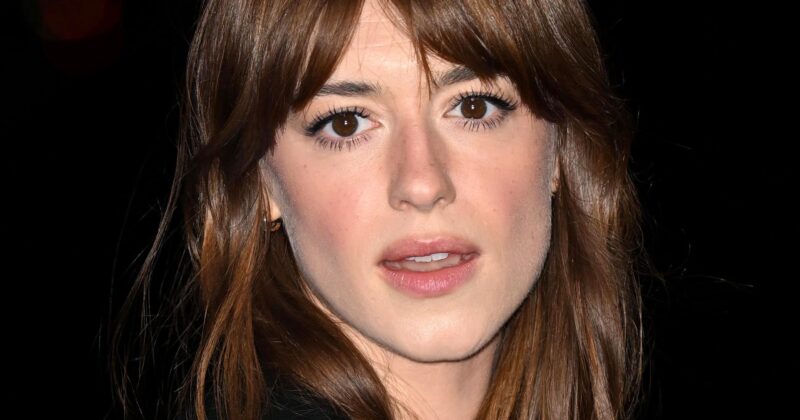 Daisy Edgar-Jones Transforms Jane Austen’s Beloved Heroine in Upcoming ‘Sense & Sensibility’ Adaptation