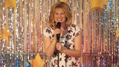 Essential Non-American Sitcoms: Global Gems That Redefined Comedy