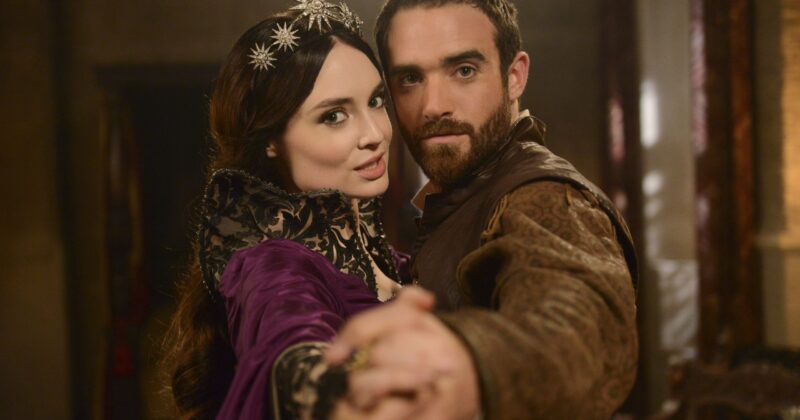 Galavant: The Irreverent Fantasy Musical Series That Disney Fans Need To Stream Now