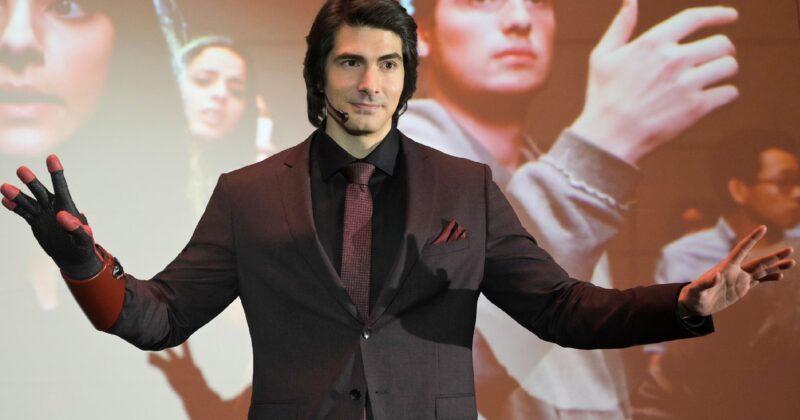 How Legends of Tomorrow Made Fans a Vital Part of Its Wild Arrowverse Legacy