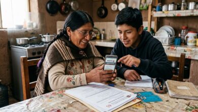 Guía práctica para acceder a ayudas sociales en Perú: trámites y apps al alcance de tu móvil