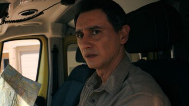 Pluribus: Apple TV's Sci-Fi Gem Redefines the X-Files Legacy for a New Era