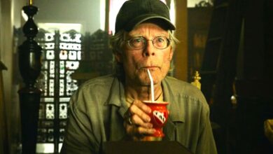 Stephen King Applauds Netflix's New Shark Thriller For Its Unforgettable Line