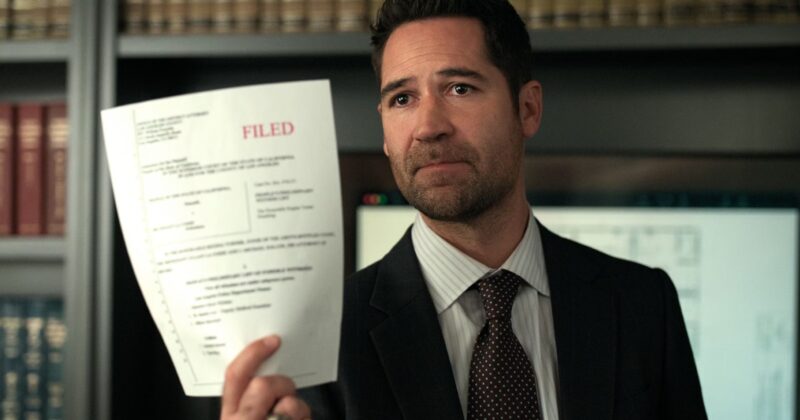 Netflix confirma el final de The Lincoln Lawyer en la temporada 5: todo lo que debes saber