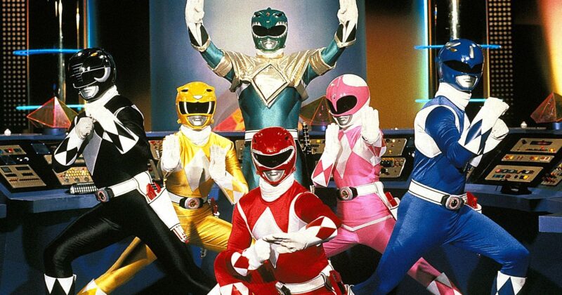 Power Rangers presenta a su nuevo Ranger en una serie épica que reúne todas las generaciones