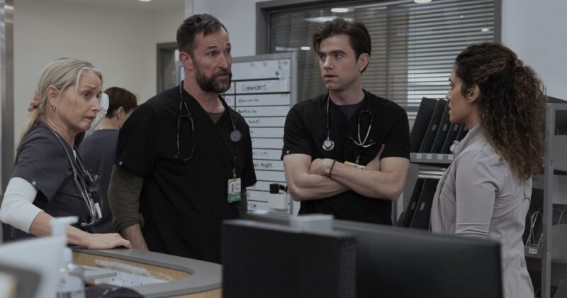 Noah Wyle y la Controvertida Temporada 2 de The Pitt: ¿Por Qué los Fans Están Molestos con Dr. Robby?