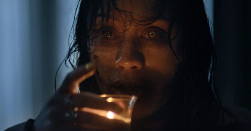 Evil Dead Burn Revoluciona la Franquicia con la Primera Posesión Animal en 45 Años