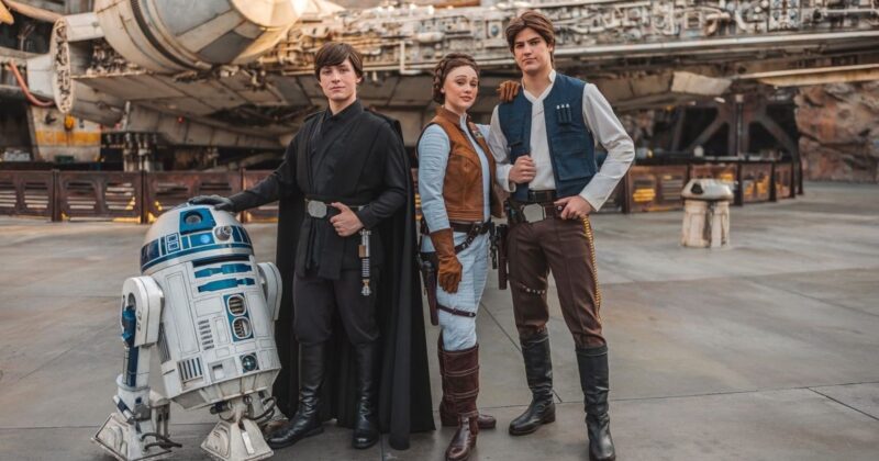 Disneyland Revoluciona Galaxy’s Edge: La Experiencia Definitiva Para Fans de Todas Las Épocas de Star Wars