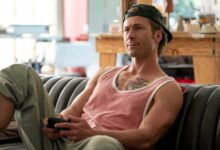 Glen Powell y Judd Apatow Unen Fuerzas en La Comedia Western ‘The Comeback King’, Fecha de Estreno Confirmada