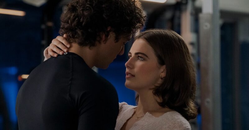 10 Comedias Románticas de Falsos Novios para Disfrutar Después de Off Campus en Prime Video