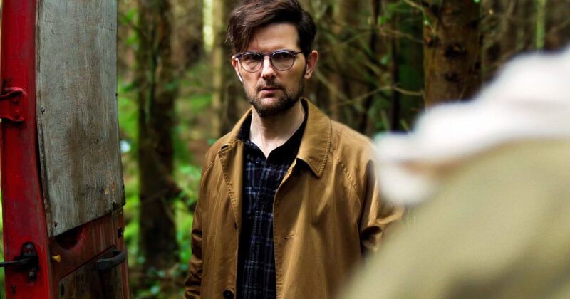 El Final Original y Más Oscuro de Hokum Revelado por su Director Damian McCarthy
