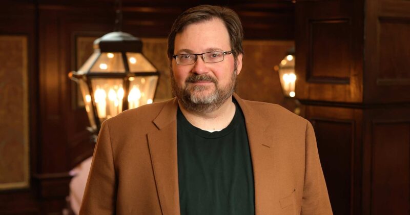 Brandon Sanderson lleva su éxito Skyward a la pantalla con una nueva serie de televisión