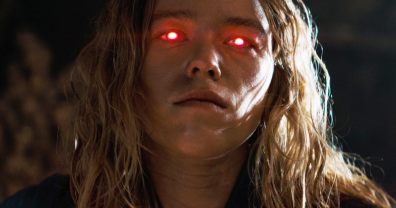 Supergirl y Lobo se unen en una aventura épica llena de acción en el nuevo tráiler de DC Universe
