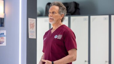 El Impactante Giro en Chicago Med que Define el Futuro de Dean Archer y Hannah Asher