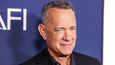 Por qué Tom Hanks Sigue Apasionado Por las Producciones Sobre la Segunda Guerra Mundial