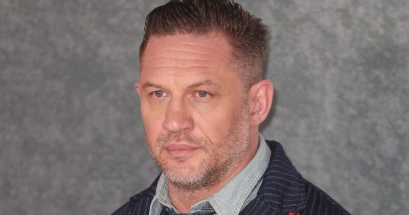 El Renacer de Taboo: El Thriller Criminal de Tom Hardy que Conquista el Streaming Global