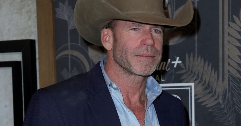La serie western de Taylor Sheridan sobre Bass Reeves llega a Netflix: un viaje imprescindible al salvaje Oeste