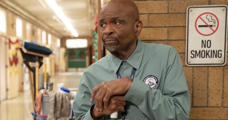 La gran incógnita de Abbott Elementary: ¿Cuándo conoceremos el nombre real del entrañable Mr. Johnson?