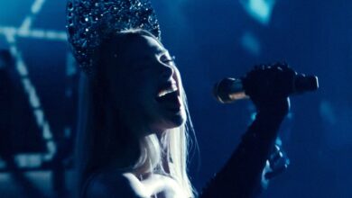 Mother Mary: La simbólica gala final y el arte detrás del icónico vestido rojo explicado por David Lowery