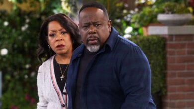CBS Sitcom The Neighborhood Wraps Up with a Heartfelt Farewell Special Ahead of Final Season Finale