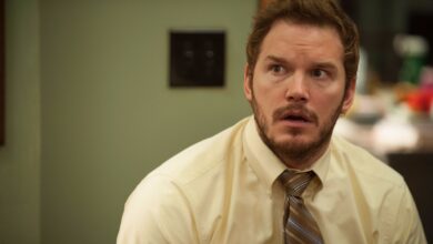 Widow’s Bay en Apple TV: el thriller que mezcla la comedia de oficina con el terror más oscuro