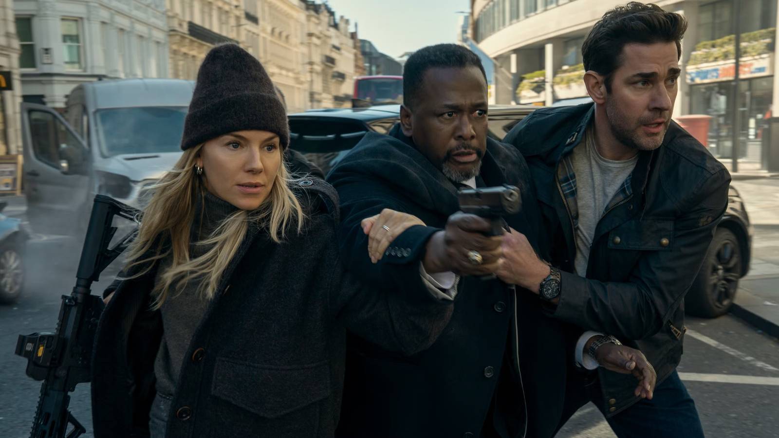 Jack Ryan y Emma Marlow en acción en Jack Ryan: Ghost War