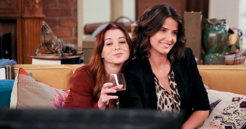 Cómo 'How I Met Your Mother' Creó Una Escena Icónica Que Sigue Marcando La Comedia en TV