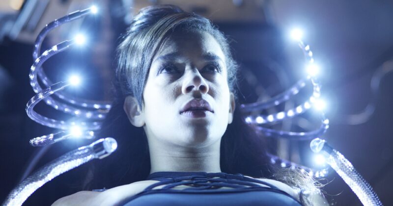 7 Space Operas Imperdibles y Olvidadas que Redefinieron la Ciencia Ficción Espacial