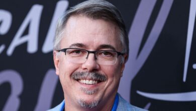 Vince Gilligan destaca El Enigma de Otro Mundo como un clásico de ciencia ficción y terror que supera a su original
