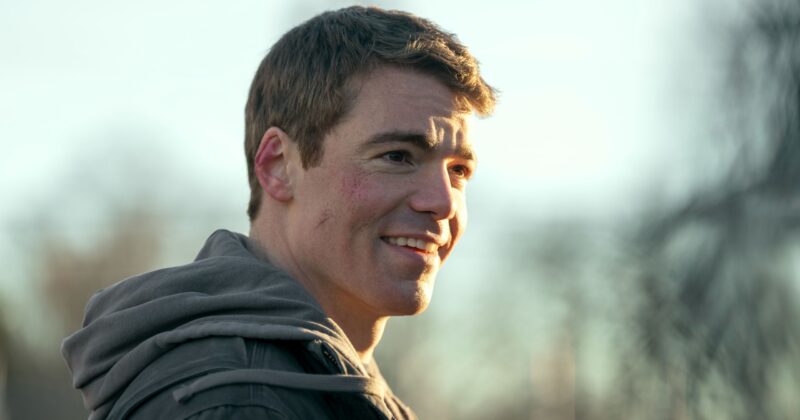 Regresa Personaje Clave en la Última Temporada de The Night Agent para Reencuentro con Peter