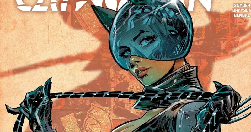 Absolute Catwoman Revoluciona el Universo DC con su Impresionante Vehículo Wildcat