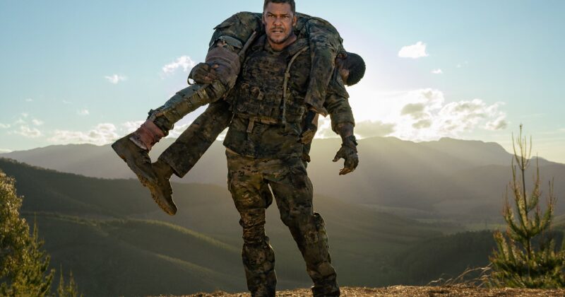 Alan Ritchson consolida su propio universo de acción y ciencia ficción con War Machine