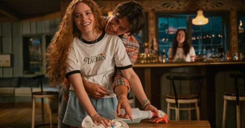 Every Year After: Una propuesta de romance veraniego que brilla por su reparto de apoyo en Prime Video