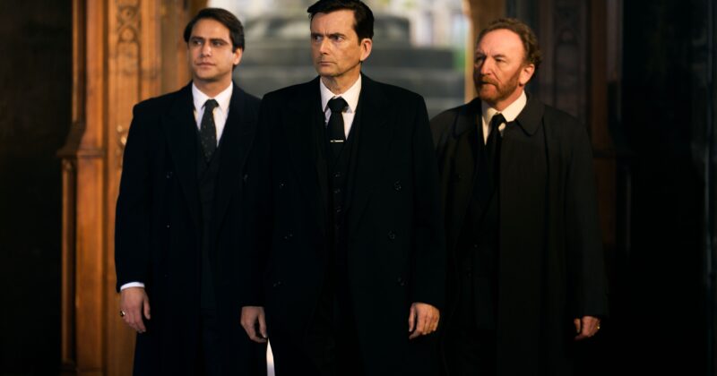 David Tennant Regresa con la Segunda Parte de Rivals: Un Thriller Dramático Repleto de Traición y Escándalos