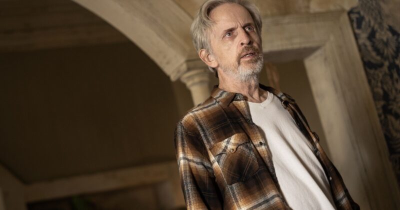 Las Visiones de Henry en From Temporada 4 Revelan un Cambio Profundo en su Mente según Robert Joy
