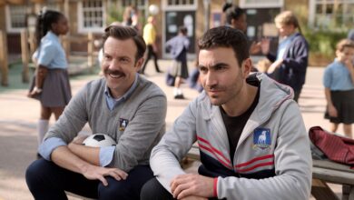 Brett Goldstein Brilla en Netflix con 'Office Romance', su Nueva Comedia Tras el Éxito de Ted Lasso