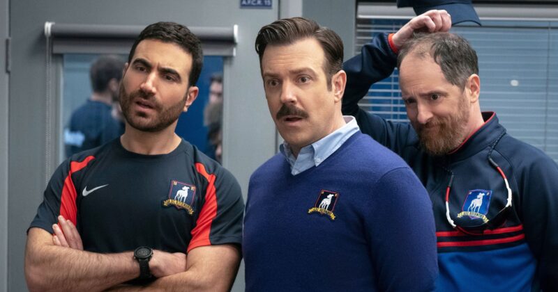 El nuevo filme de Brett Goldstein con Jennifer Lopez no convence en Rotten Tomatoes antes del estreno de Ted Lasso temporada 4